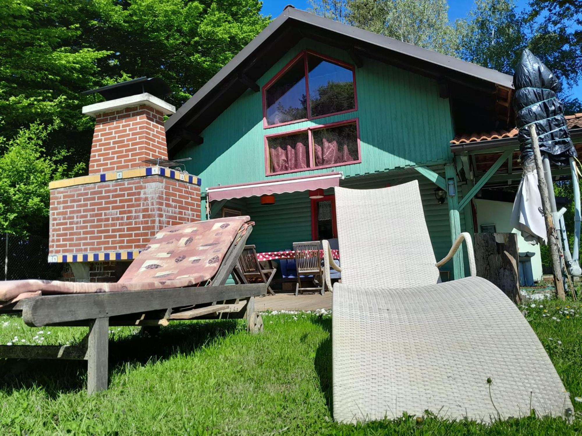 格罗素普捷童话木屋别墅 外观 照片